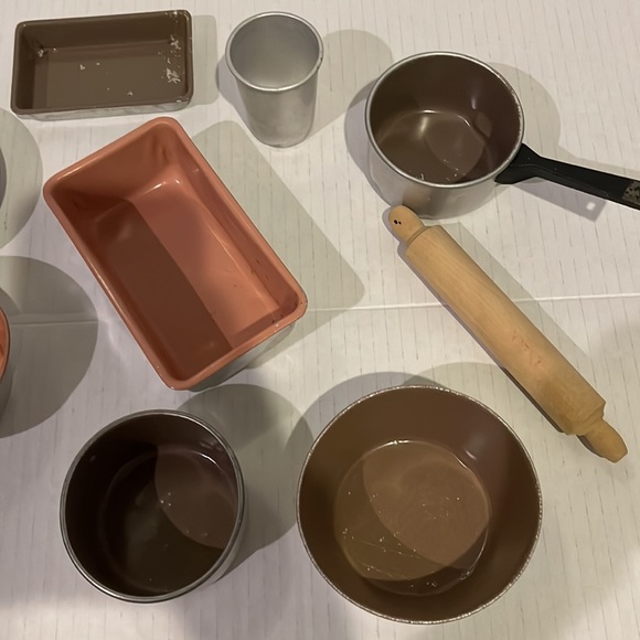 Vintage kids toy 10pc bake ware set very good condition - Picture 3 of 6